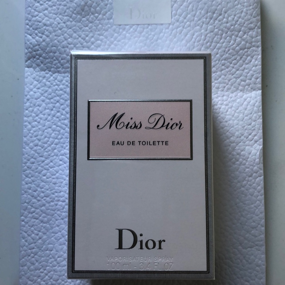 NEVER OPENED Miss Dior Eau De Toilette 3.4 oz